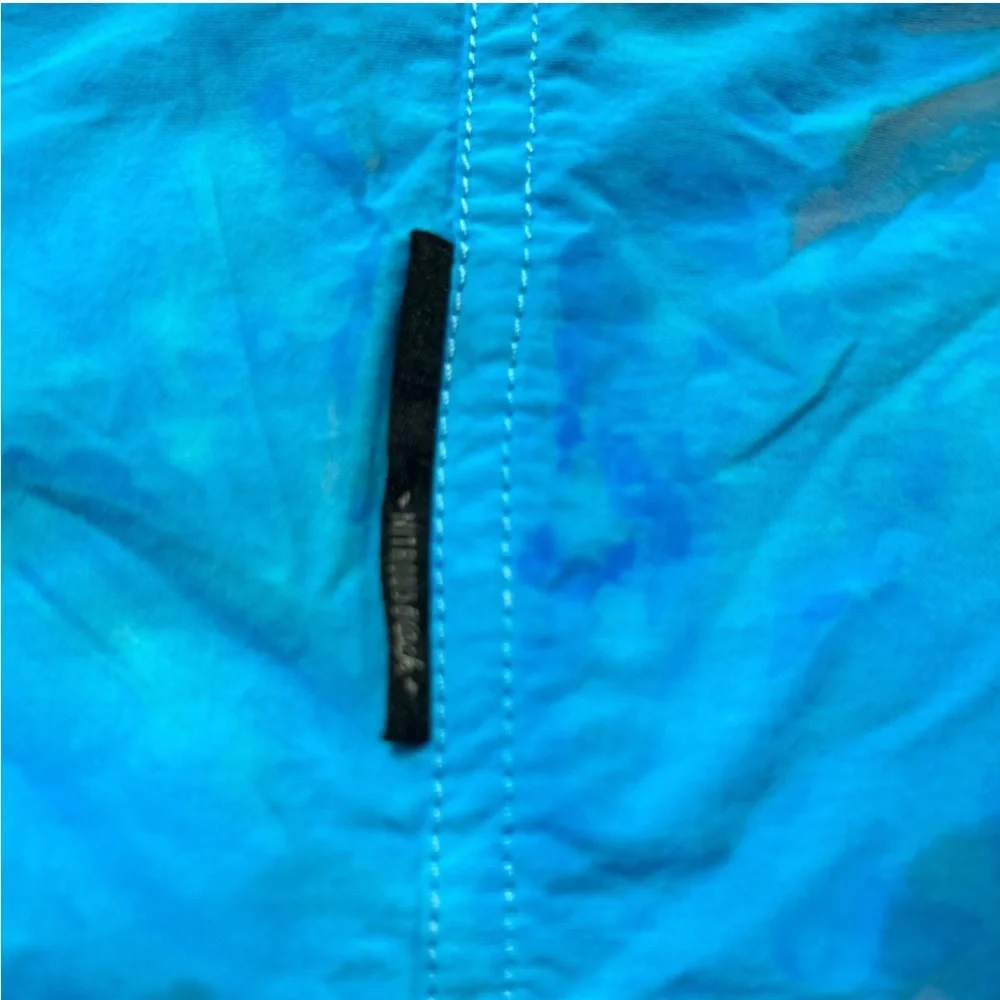 NITROUS BLACK Red and Blue Swim Trunks Vibrant Tie-Dye Design S
